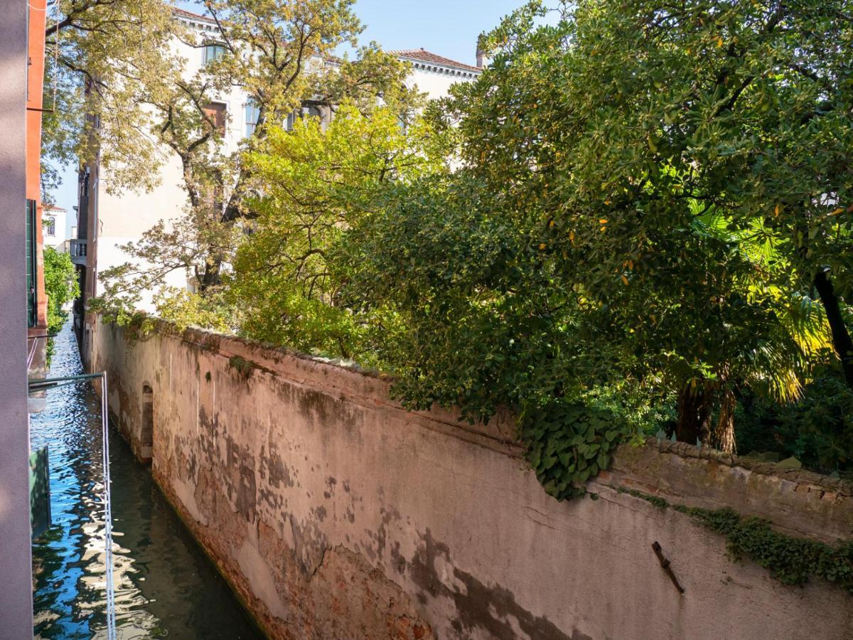 Canal Tron Venedig Exterior foto