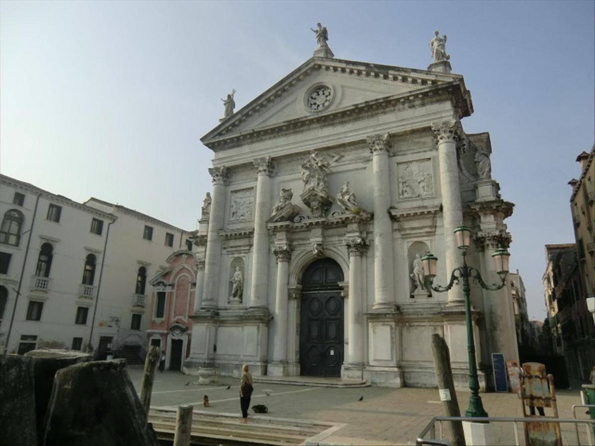 Canal Tron Venedig Exterior foto
